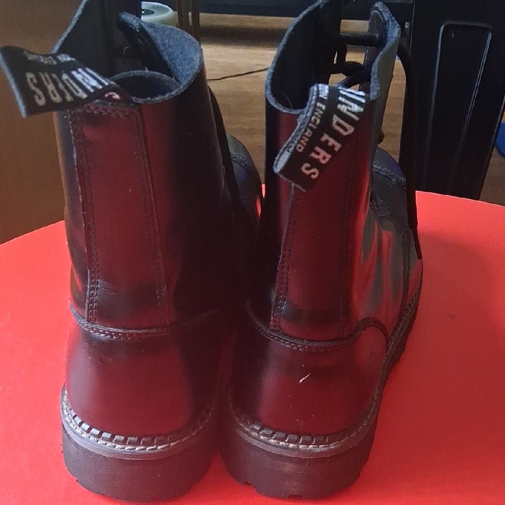 GRINDERS UK Brand 10 Hole Steel Toe Boots - Picture 5 of 8